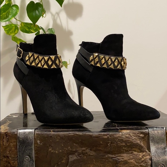 Badgley Mischka Shoes - BADGLEY MISCHKA suede bootie